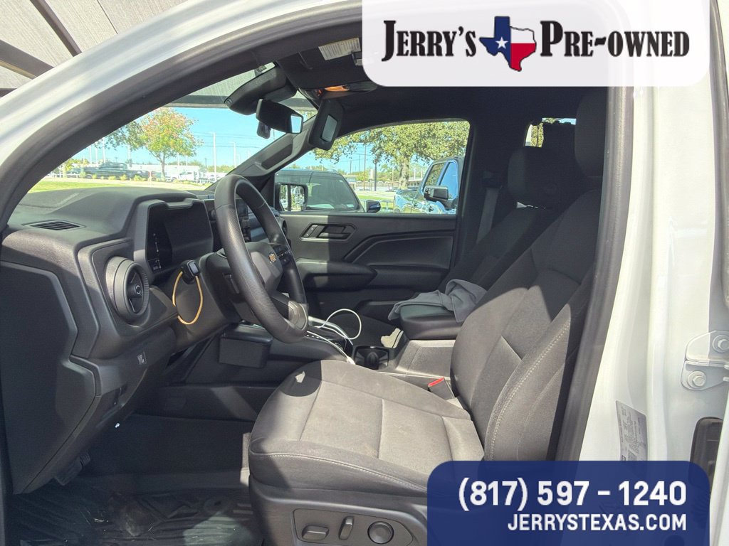 Used 2023 Chevrolet Colorado W/T w/ Advanced Trailering Package AWD/4WD image 7