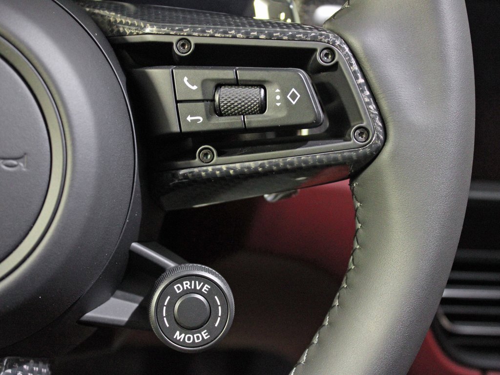 New 2026 Porsche Macan GTS image 23