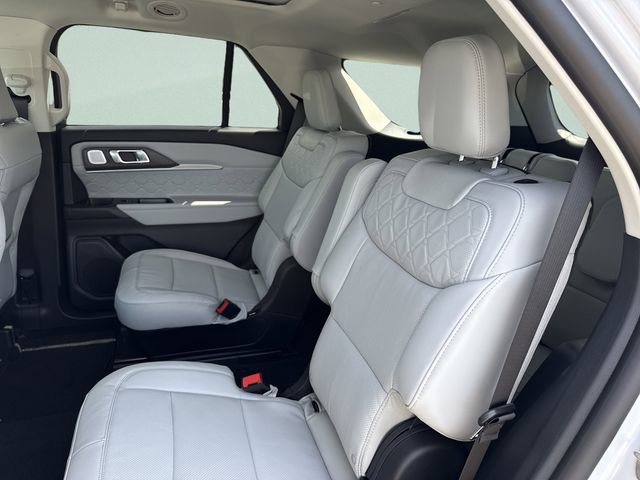 New 2026 Ford Explorer Platinum w/ LUX Leather Package AWD/4WD image 26