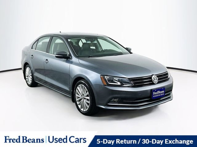 Used 2016 Volkswagen Jetta SEL w/ Lighting Package