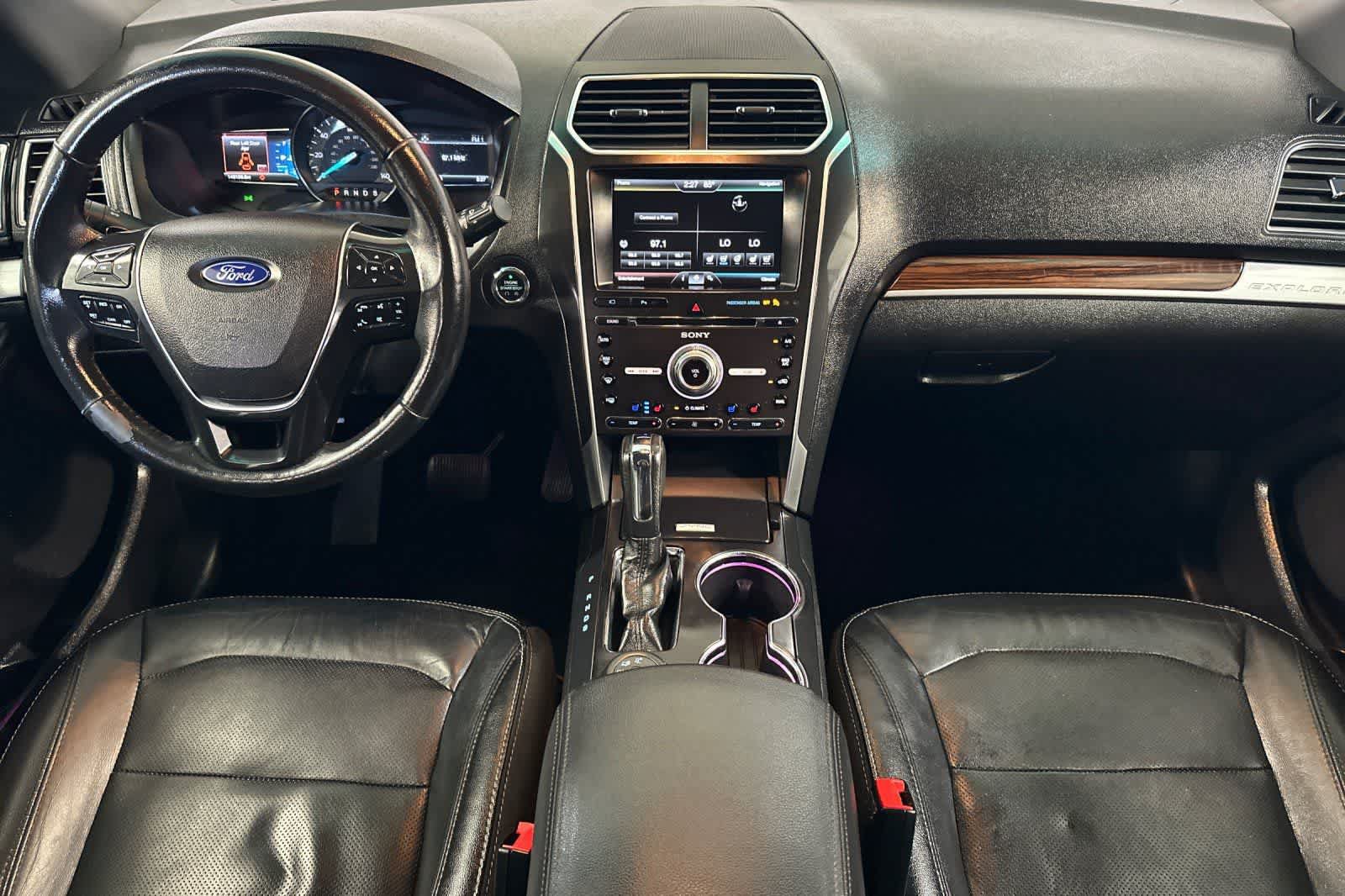 Used 2016 Ford Explorer Limited AWD/4WD image 4