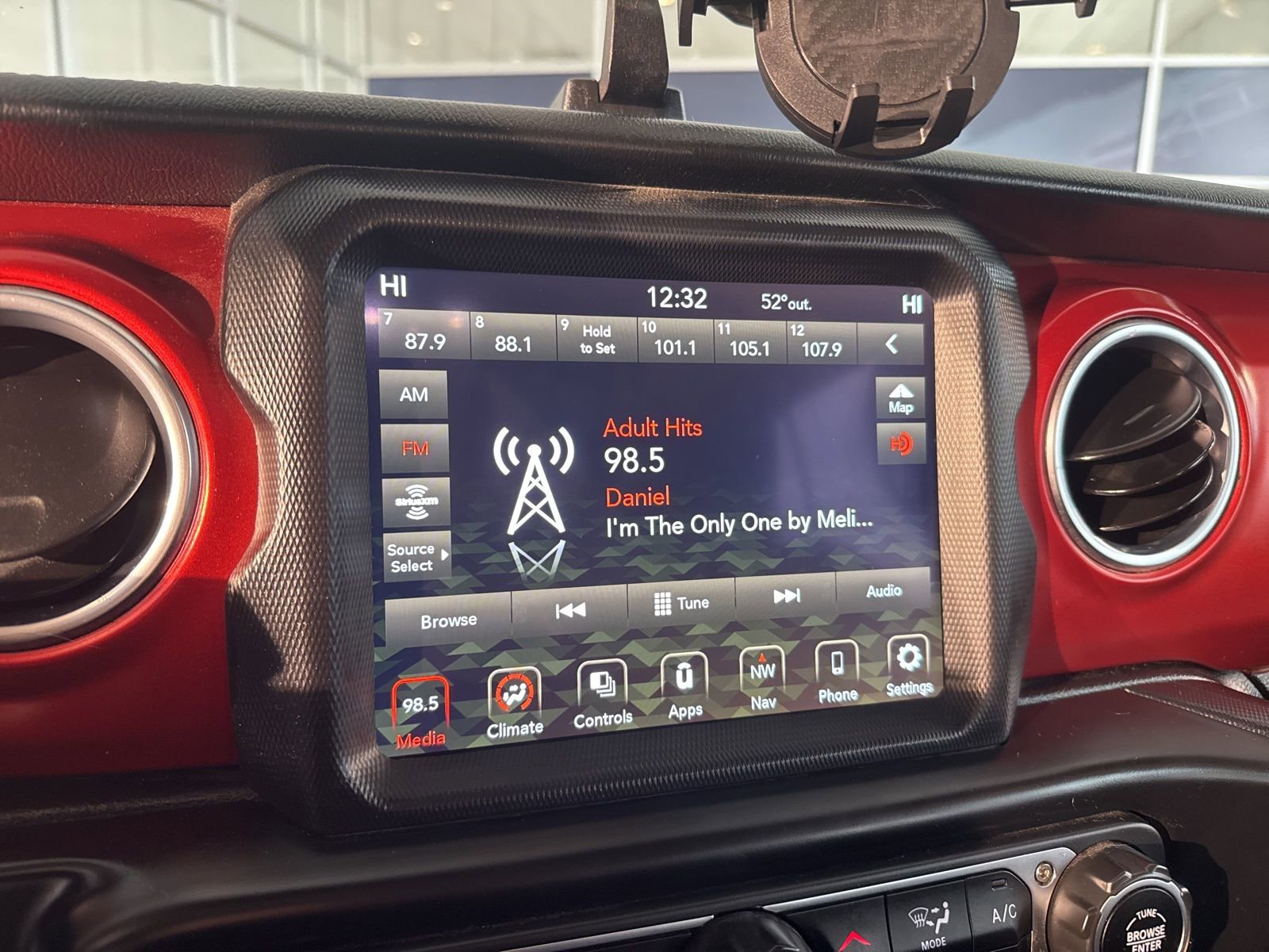 Used 2020 Jeep Wrangler Unlimited Rubicon image 31