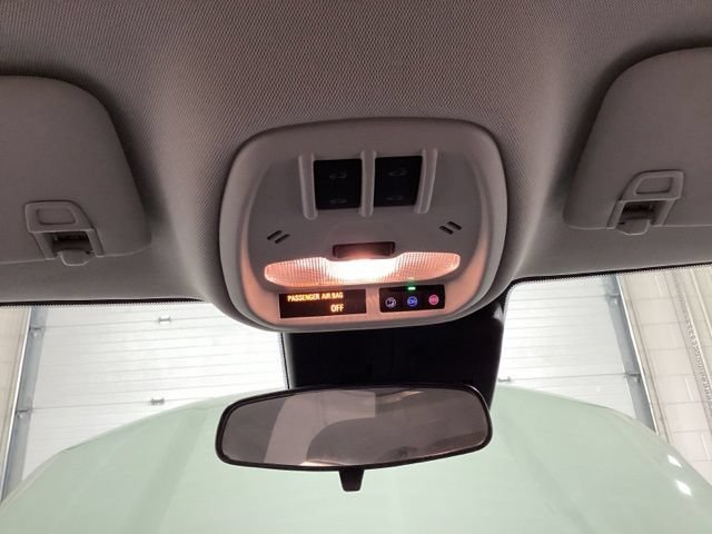 Used 2024 Chevrolet Trax ACTIV w/ Sunroof Package FWD image 30