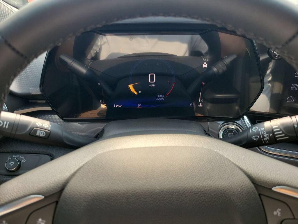 New 2026 Chevrolet Trax ACTIV w/ Sunroof Package FWD image 11