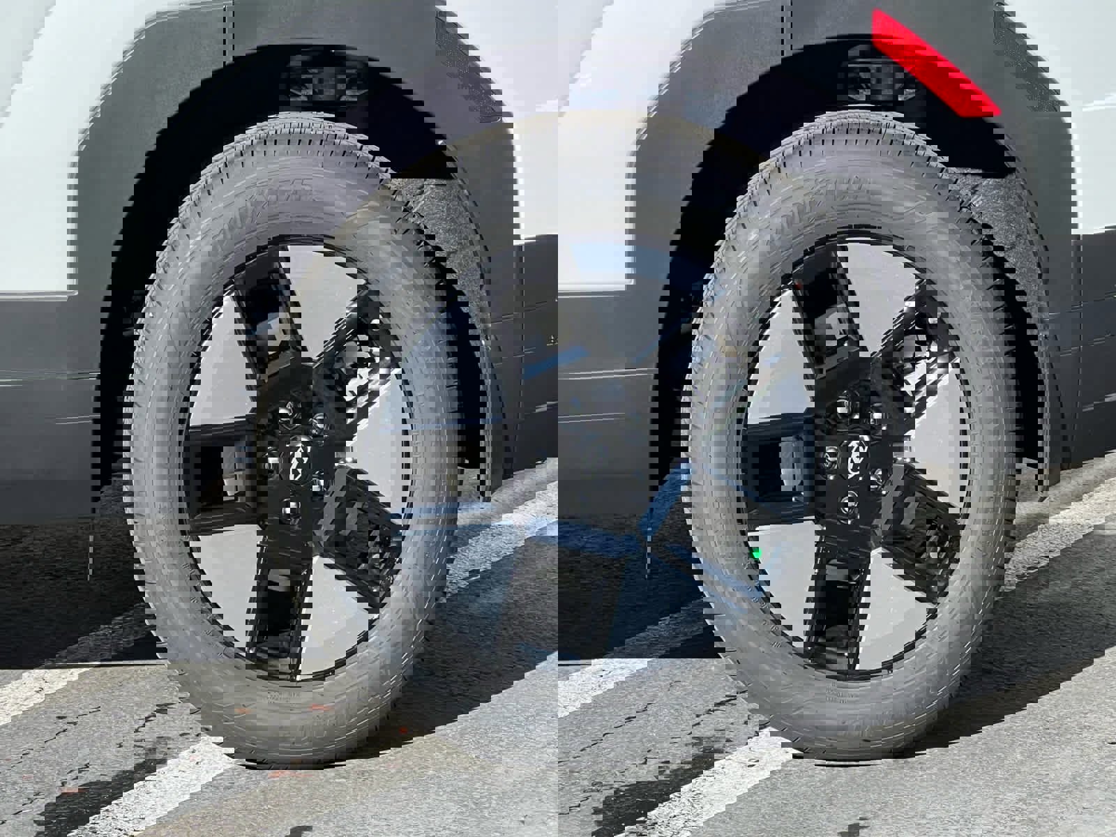 New 2026 Hyundai Santa Fe SE image 13