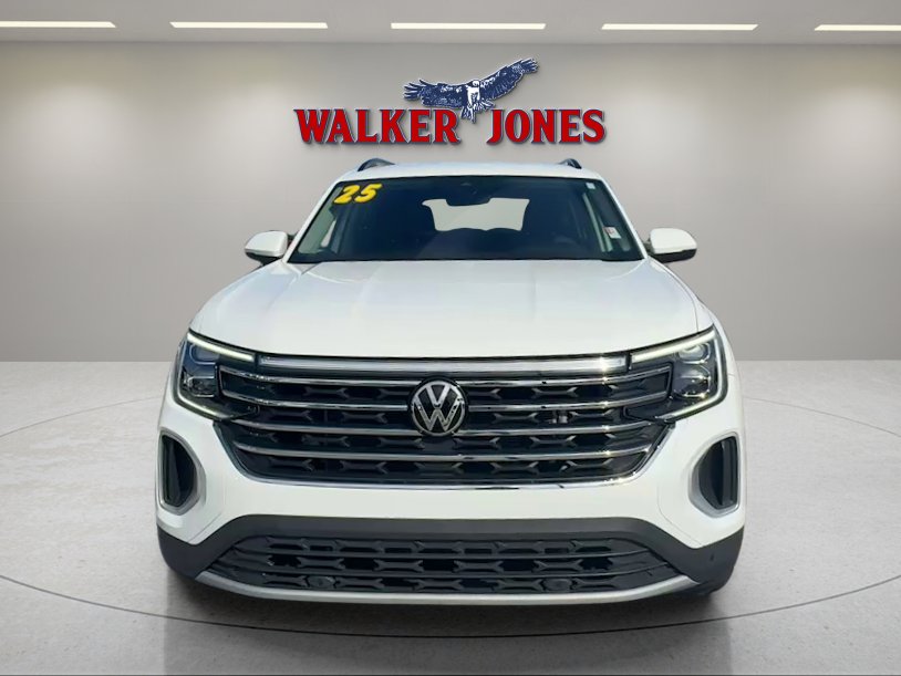 Used 2025 Volkswagen Atlas SE