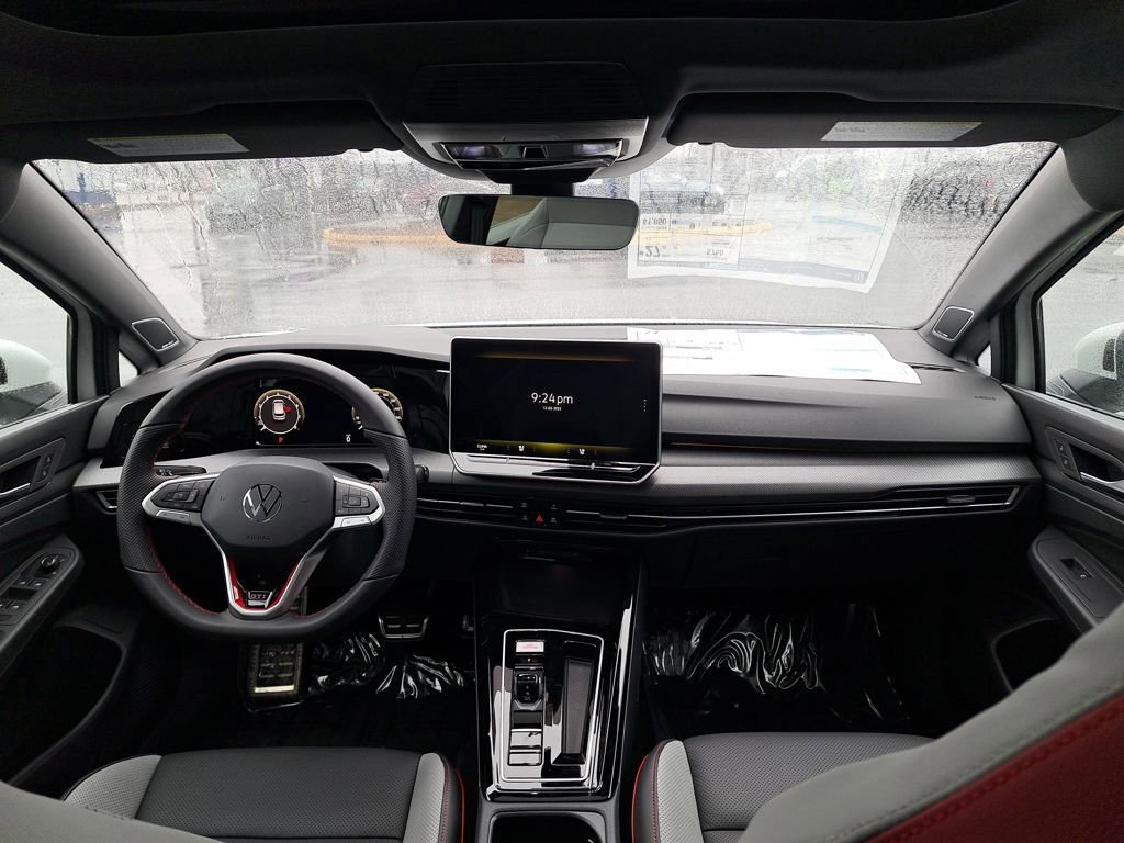 New 2026 Volkswagen GTI SE FWD image 18