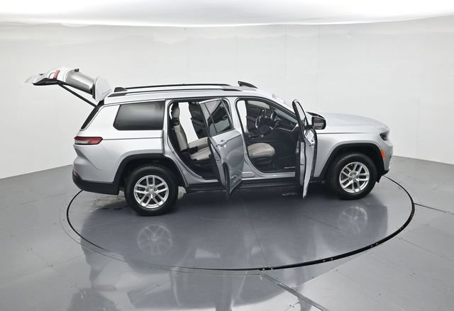 Used 2023 Jeep Grand Cherokee L Laredo w/ Luxury Tech Group I AWD/4WD image 48