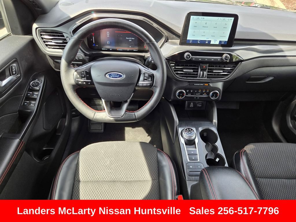 Used 2025 Ford Escape ST-Line FWD image 15