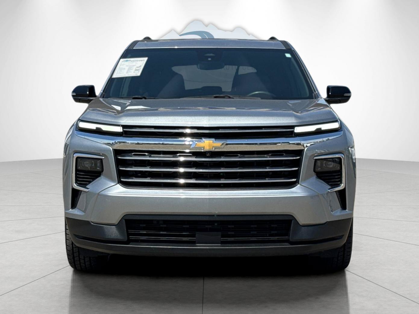Used 2024 Chevrolet Traverse LT FWD image 8