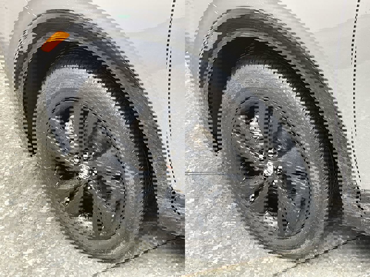 Certified 2024 Buick Encore GX Sport Touring w/ Advanced Technology Package image 29