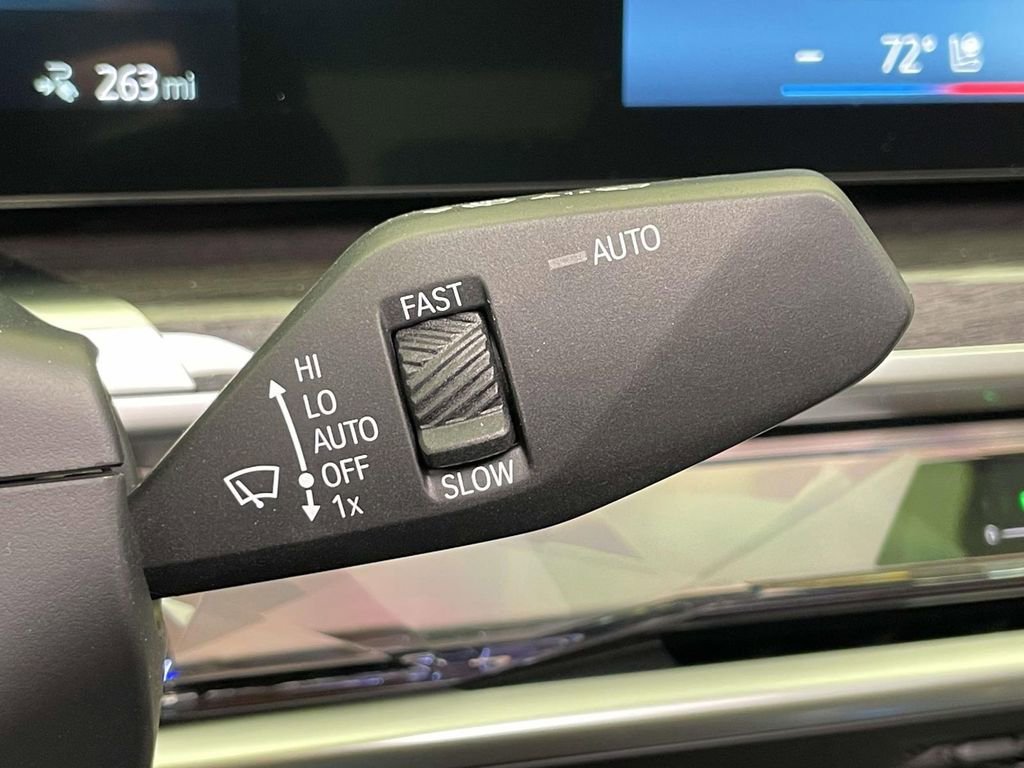 New 2026 BMW i7 xDrive60 w/ Executive Package AWD/4WD image 36