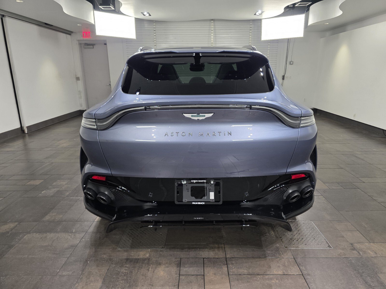 Used 2025 Aston Martin DBX 707 AWD/4WD image 20