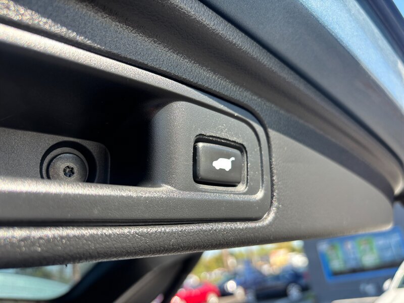 Used 2017 Honda Pilot EX-L image 14