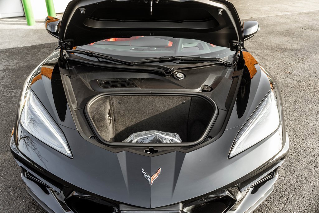 Used 2024 Chevrolet Corvette Stingray Preferred Cpe w/ Z51 Performance Package image 29