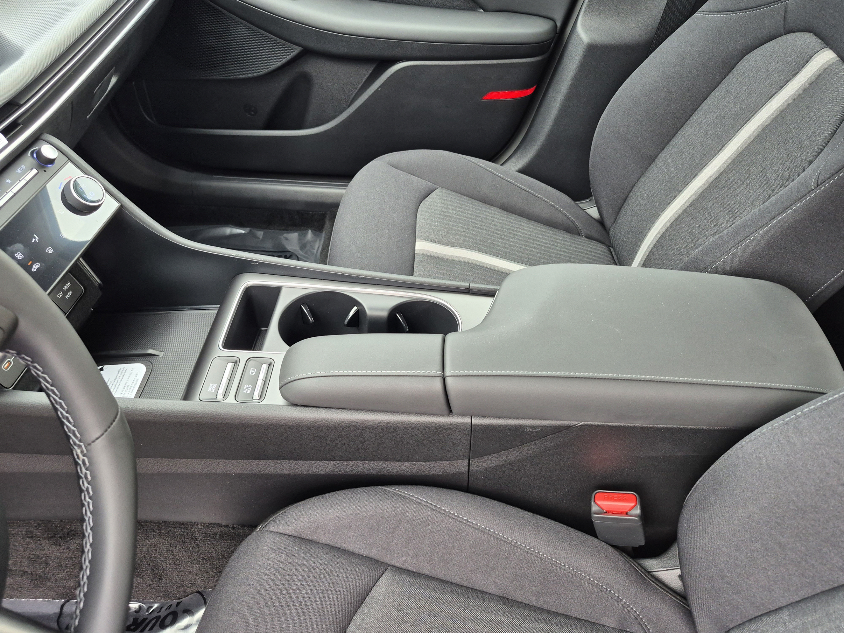New 2026 Hyundai Sonata SEL FWD image 19
