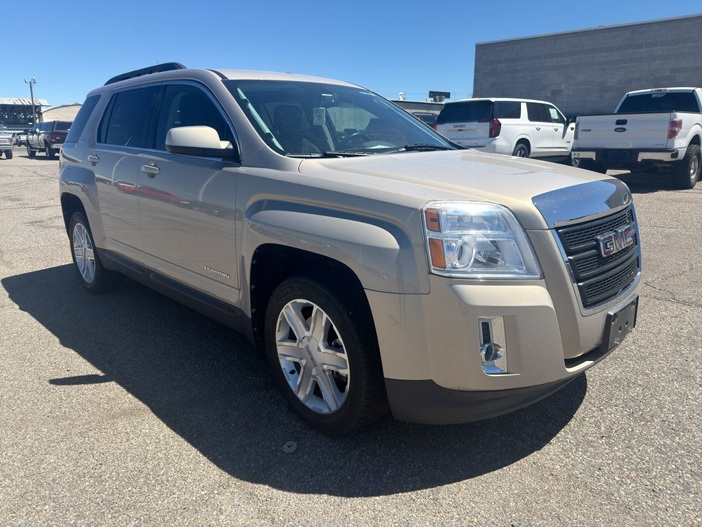 Used 2011 GMC Terrain SLE AWD/4WD image 4