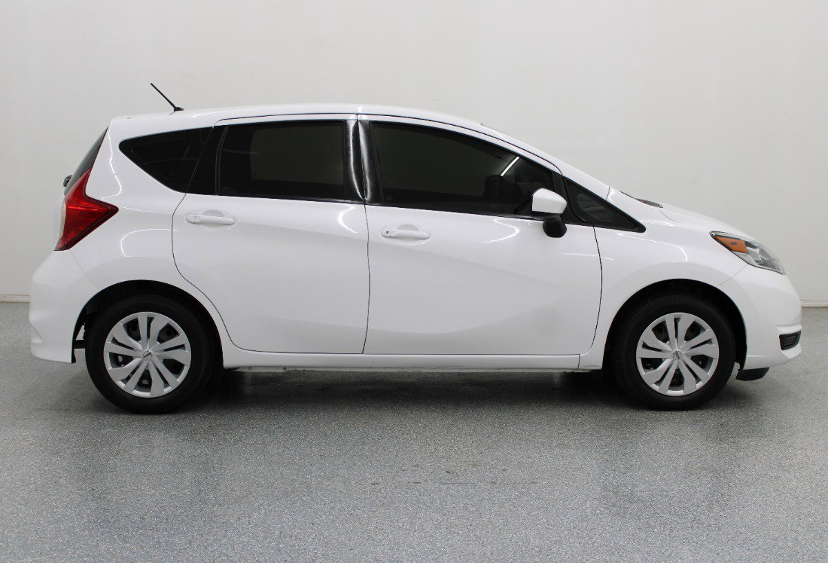 Used 2017 Nissan Versa Note S Plus image 2