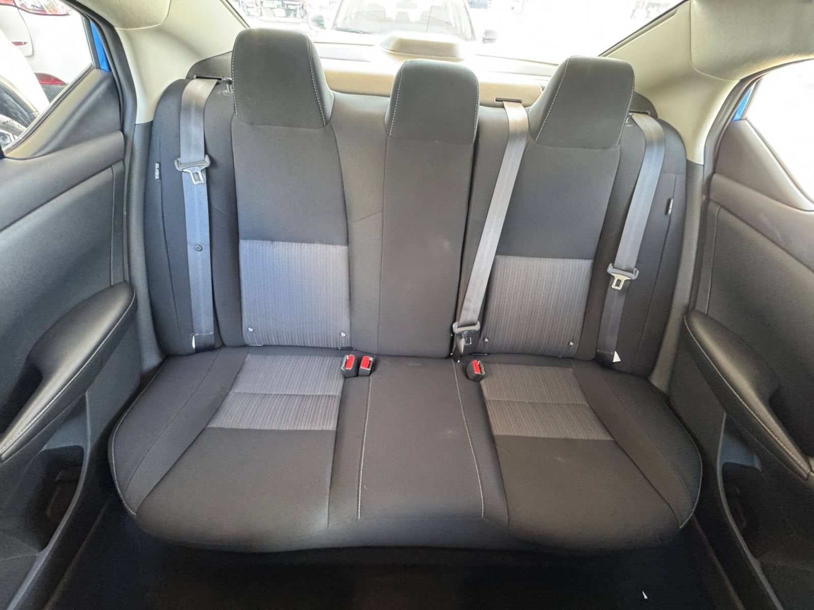 Used 2025 Nissan Sentra SV FWD image 36