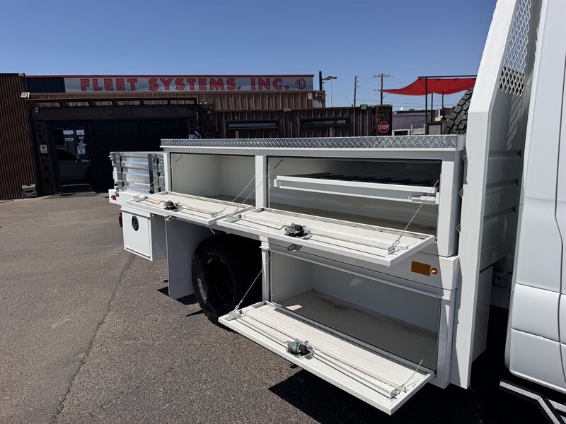 Used 2023 Mercedes-Benz Sprinter 3500 w/ Charging Package, Dashboard image 10