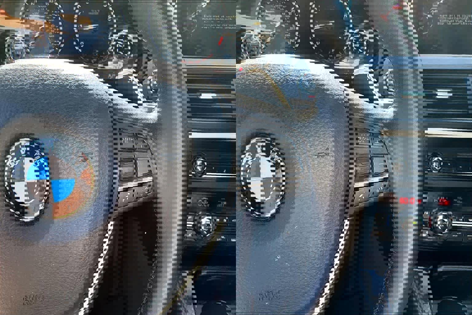 Used 2016 BMW 528i xDrive Sedan image 25