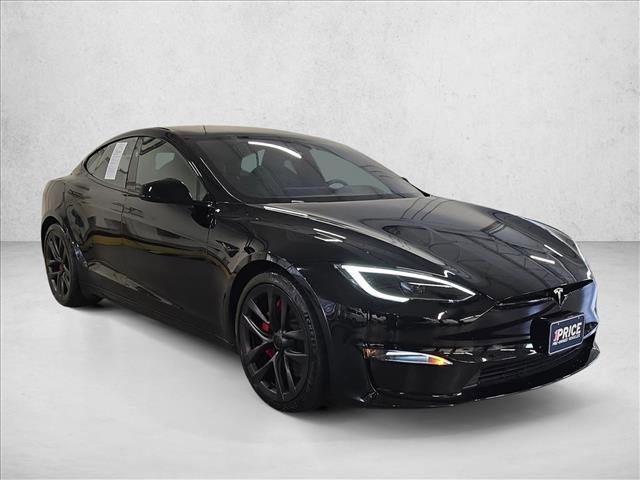 Used 2024 Tesla Model S Plaid AWD/4WD video 3