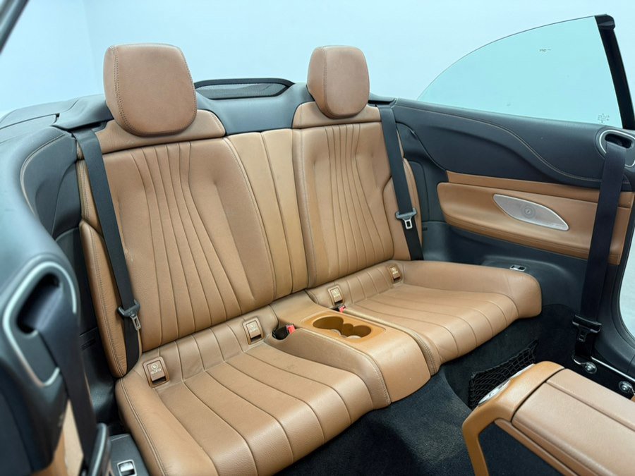 Used 2019 Mercedes-Benz E 450 4MATIC Cabriolet image 59