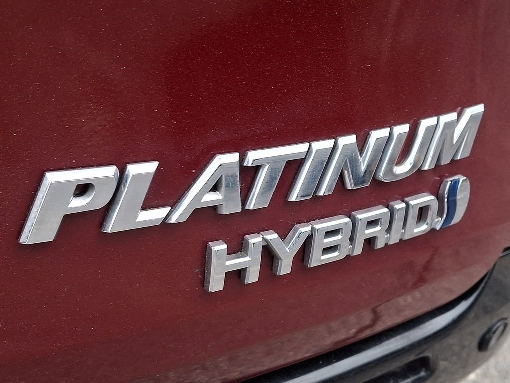 Used 2022 Toyota Sienna Platinum image 30