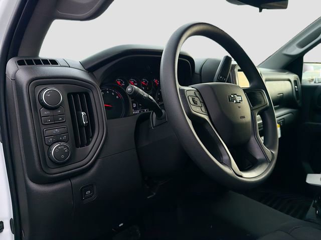 New 2026 Chevrolet Silverado 1500 Custom Trail Boss w/ Turbomax Blackout Package image 9