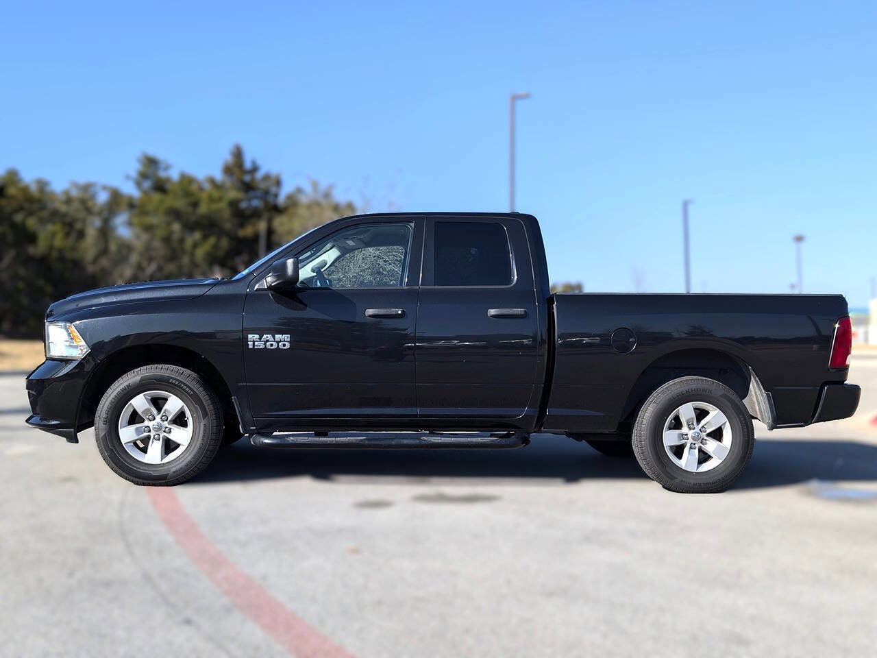 Used 2017 RAM 1500 Express image 7