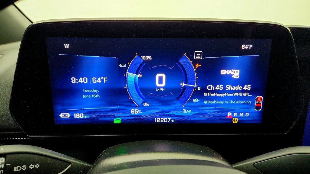 Used 2024 Chevrolet Blazer EV LT AWD/4WD image 14