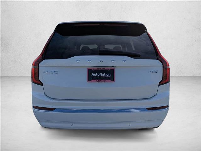 New 2026 Volvo XC90 T8 Plus w/ Protection Package Premier image 8