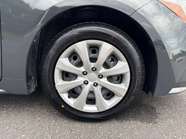 Certified 2024 Toyota Corolla LE AWD/4WD image 11