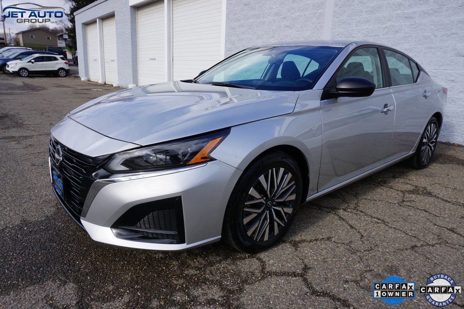 Used 2024 Nissan Altima 2.5 SV image 3