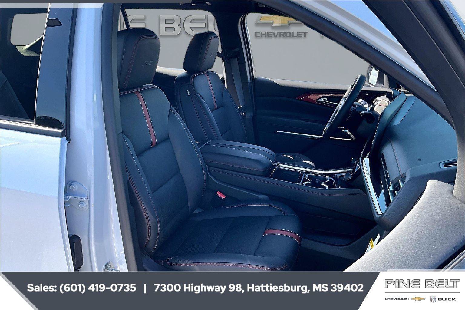 New 2026 Chevrolet Traverse RS FWD image 6