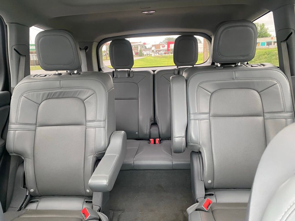 Used 2021 Lincoln Aviator Reserve RWD image 26