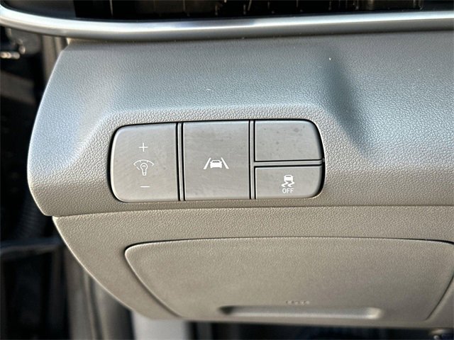 Used 2022 Hyundai Elantra SEL w/ Cargo Package image 16