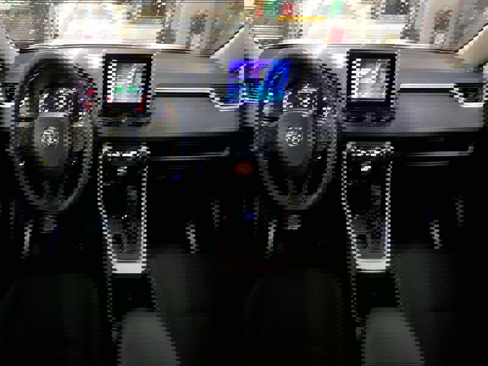 Used 2025 Toyota RAV4 LE image 17