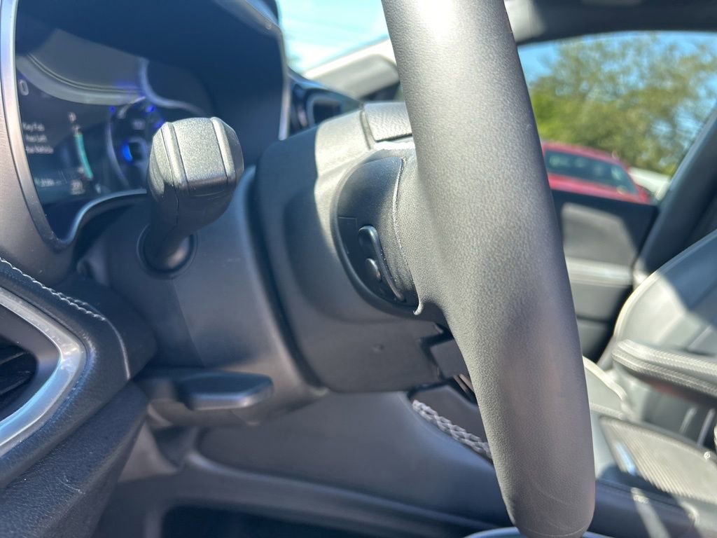 Used 2024 Chrysler Pacifica Limited w/ S Appearance Package image 38