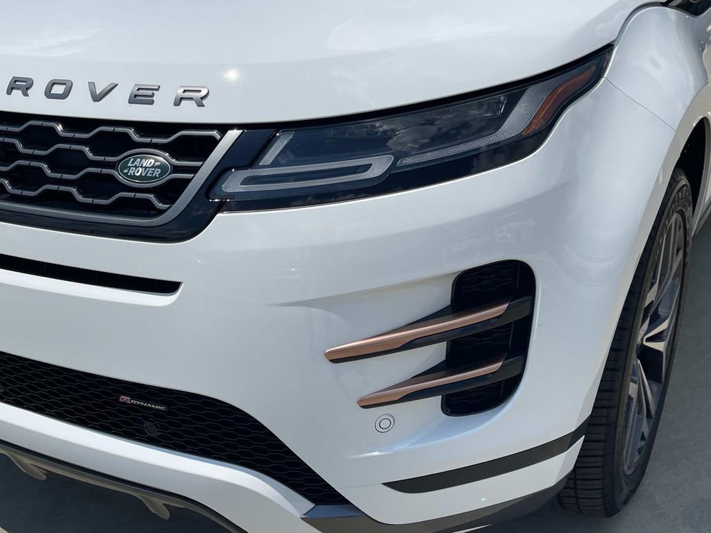 Used 2023 Land Rover Range Rover Evoque R-Dynamic SE image 9