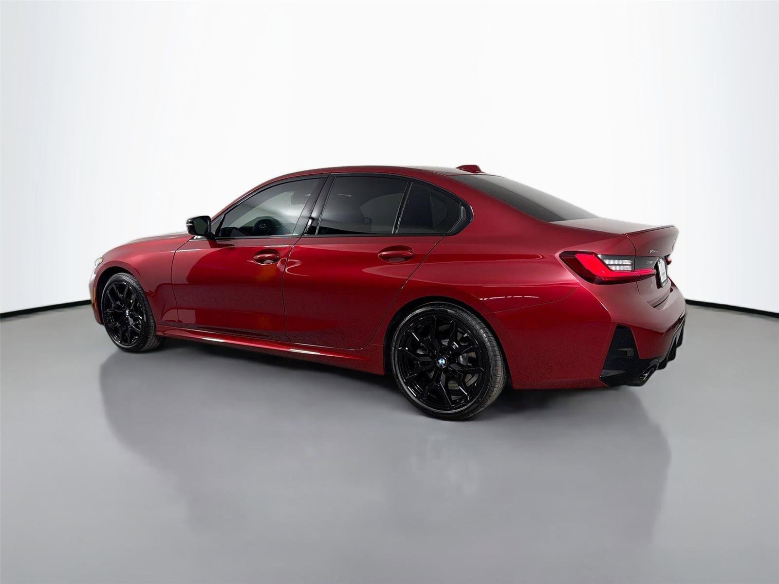 New 2026 BMW 330i xDrive Sedan w/ M Sport Package image 7