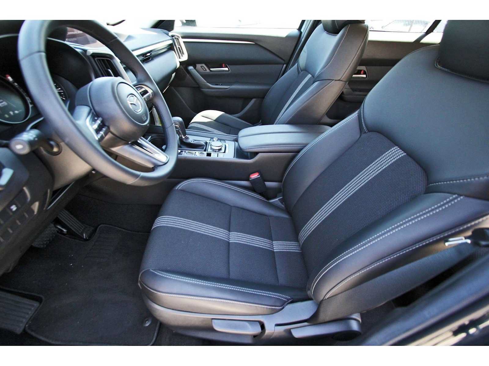 Certified 2026 MAZDA CX-50 AWD 2.5 S w/ Cargo Package image 10