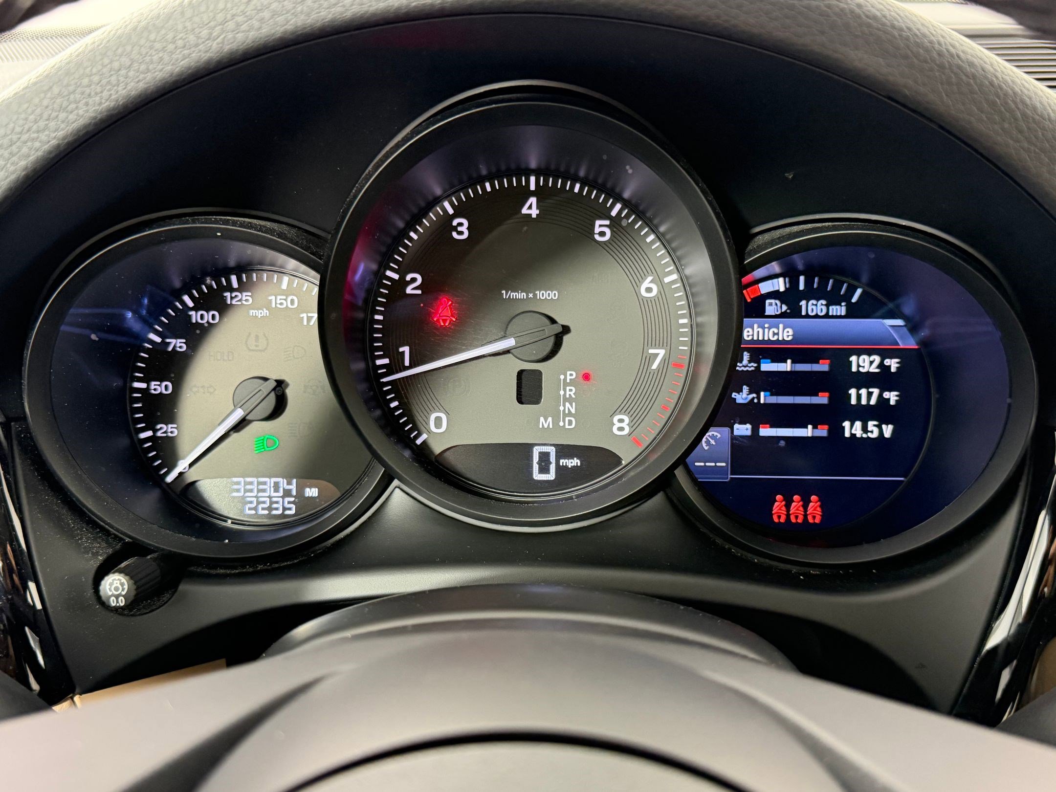 Certified 2023 Porsche Macan image 29