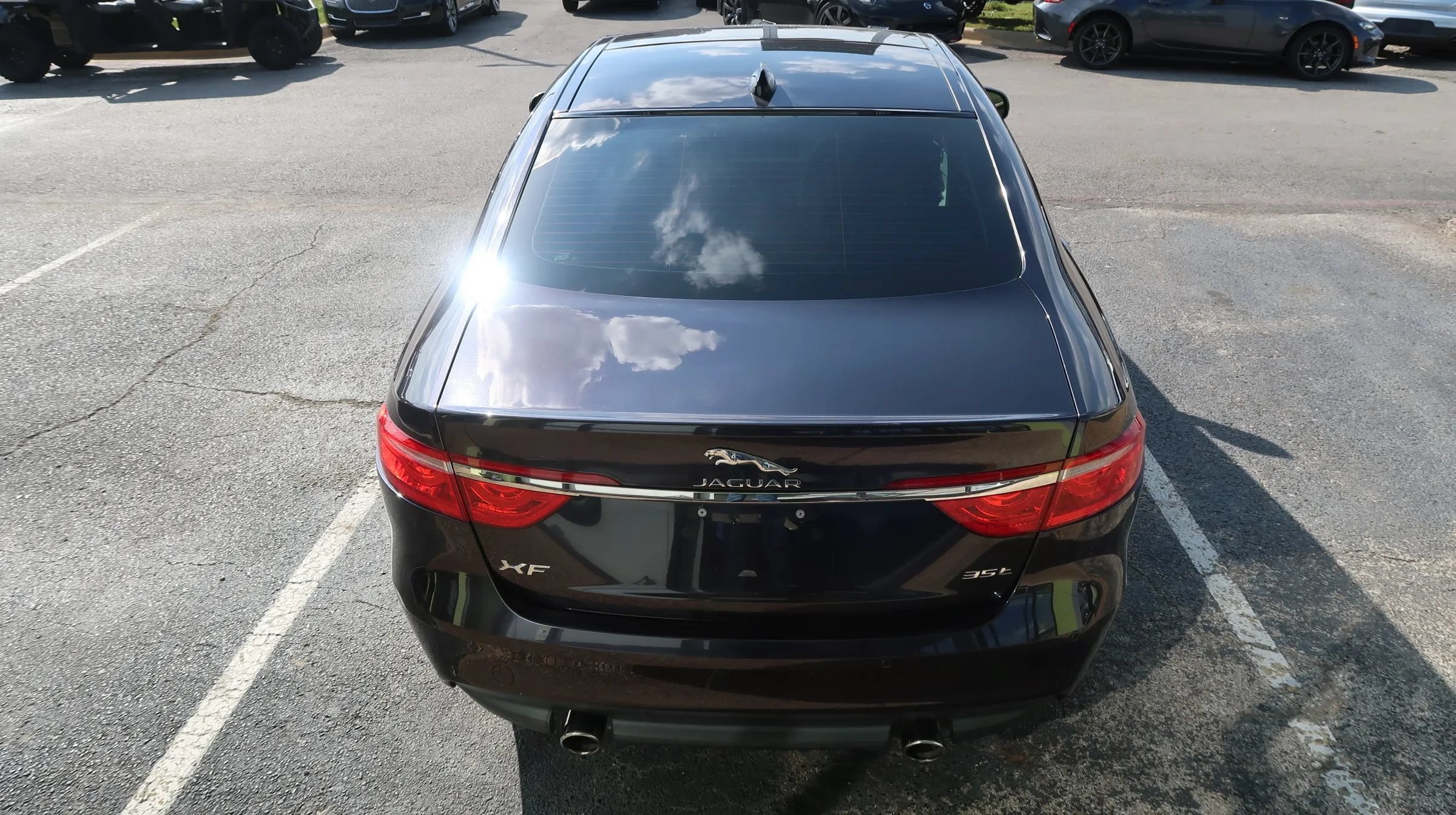 Used 2017 Jaguar XF Prestige RWD image 11