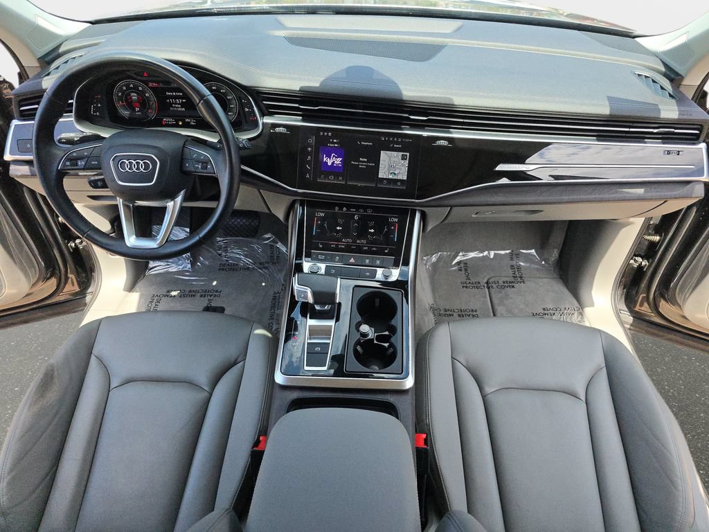 Used 2023 Audi Q7 2.0T Premium Plus w/ Premium Plus Package AWD/4WD image 10