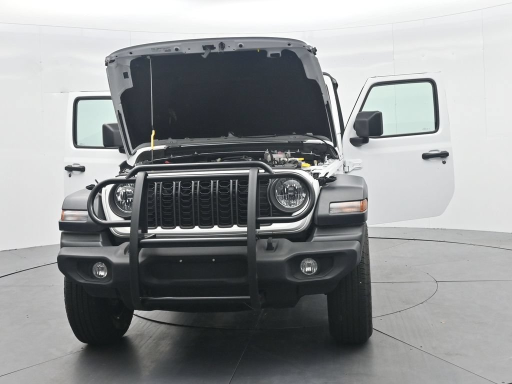 Used 2024 Jeep Wrangler Sport AWD/4WD image 45