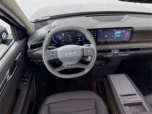 Certified 2026 Kia EV9 Land image 24