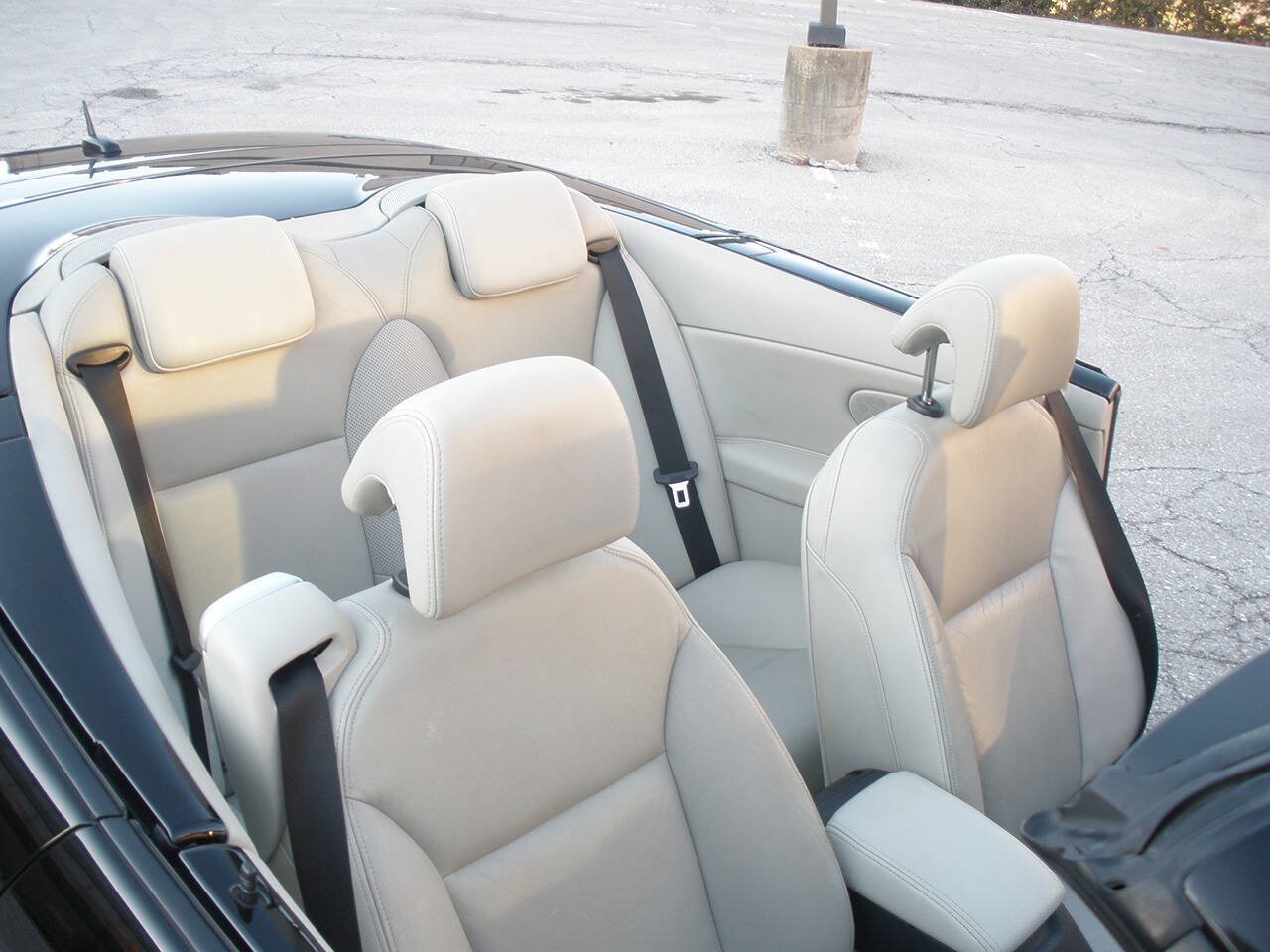 Used 2009 Saab 9-3 2.0T w/ Cold Weather Package FWD image 30