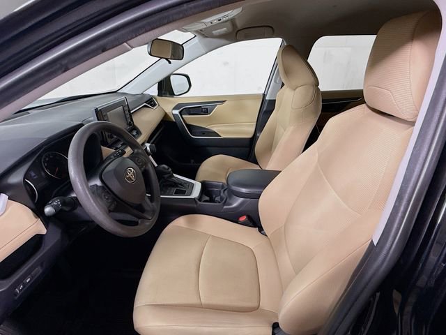 Used 2020 Toyota RAV4 LE w/ All Weather Liner Package image 20