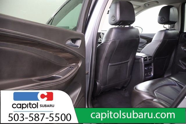 Used 2020 Buick Envision Essence image 29